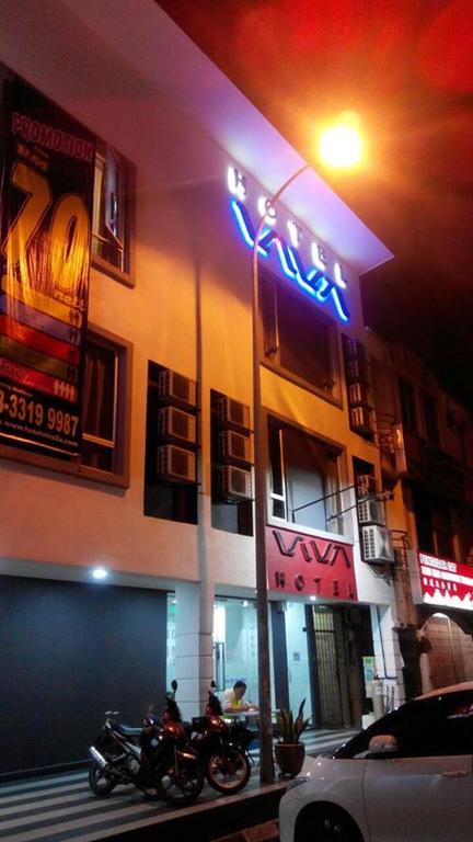 Hotel Viva Кланг Екстериор снимка